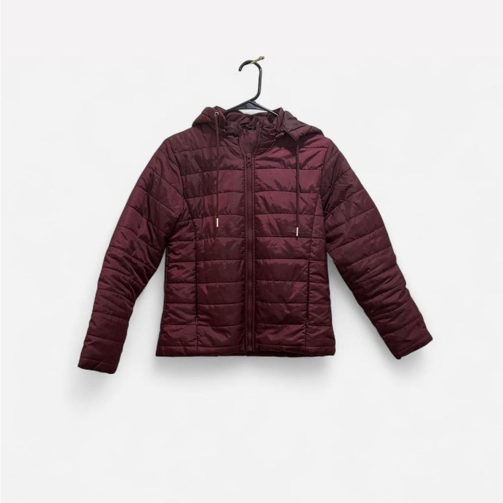 1.Women's Burgundy Puffer Jacket